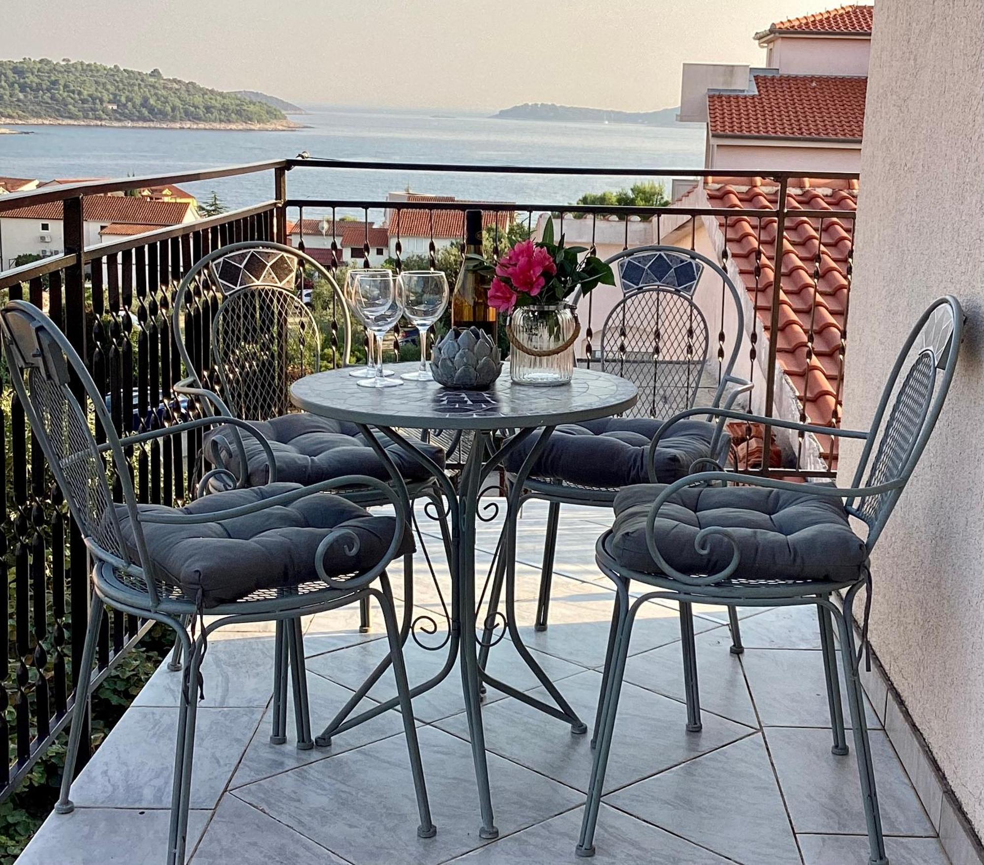 Apartmani Mate Rogoznica  Esterno foto